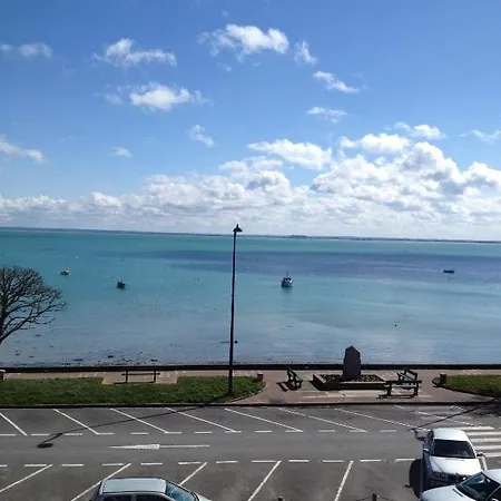 Le Querrien 3* Cancale