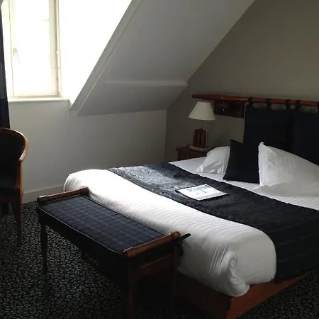 Le Querrien Hotel