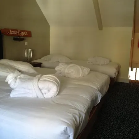 Отель Le Querrien 3*